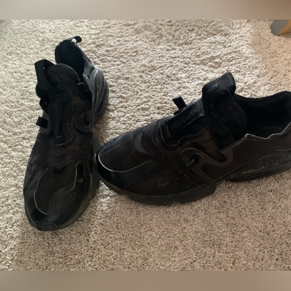 Nike Other - Nike Airmax shoes